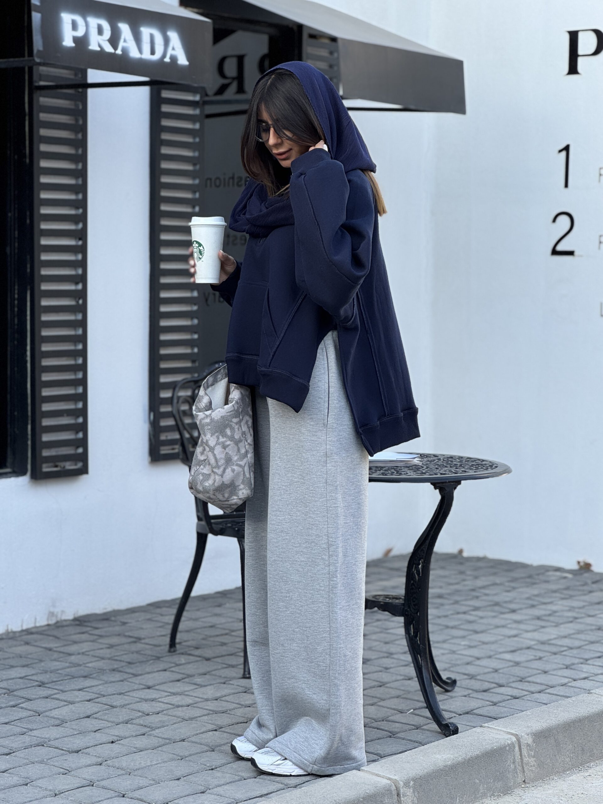 هودی میلا - Image 8