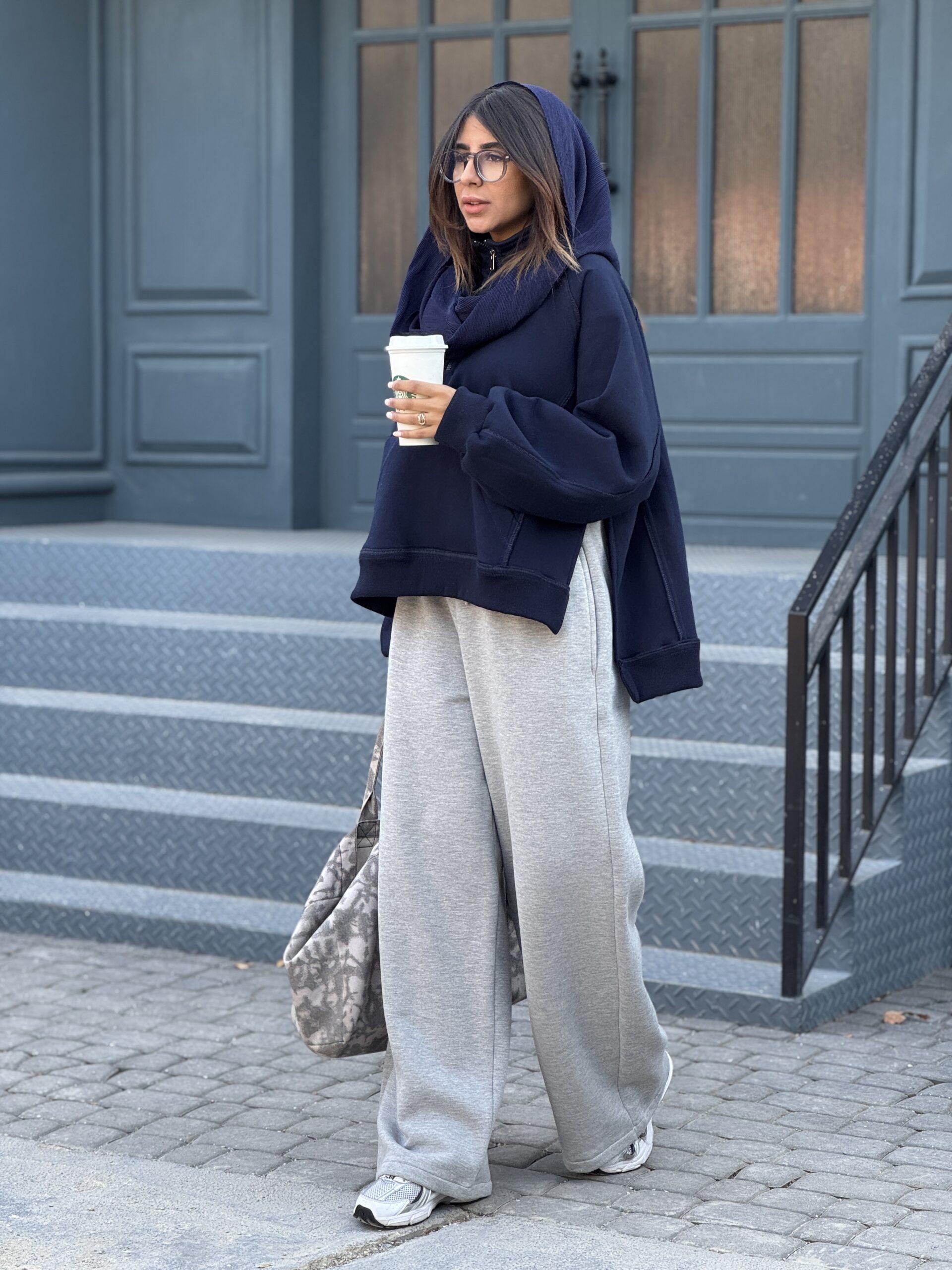 هودی میلا - Image 4