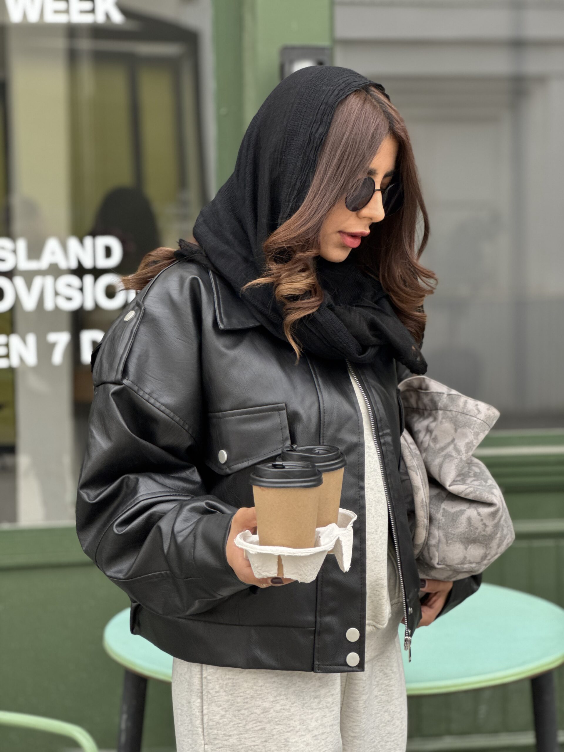 جکت چرم فِلو