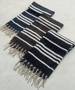 شال پشمی راه راه